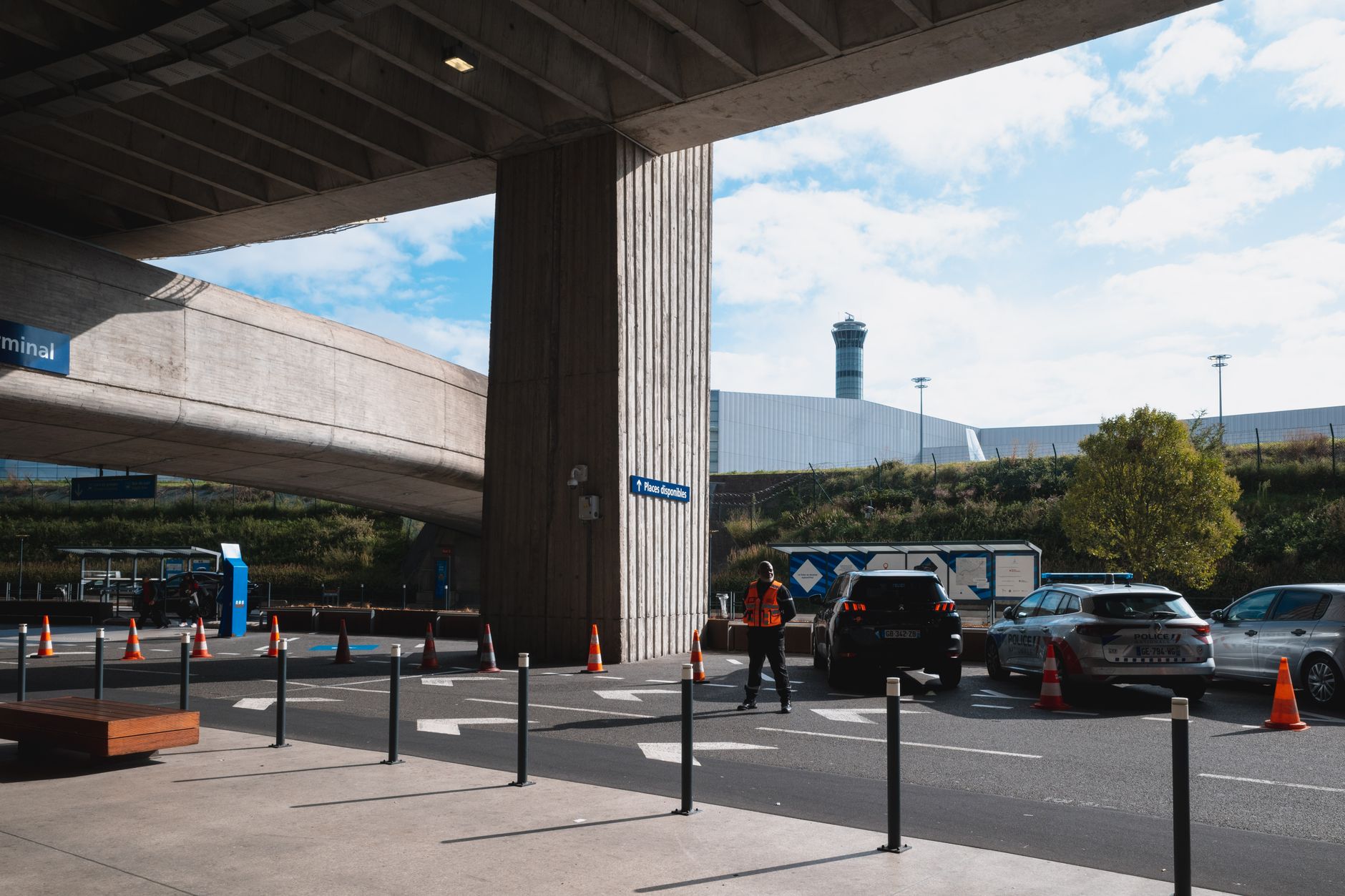 Commissionnaire en douane à Cergy